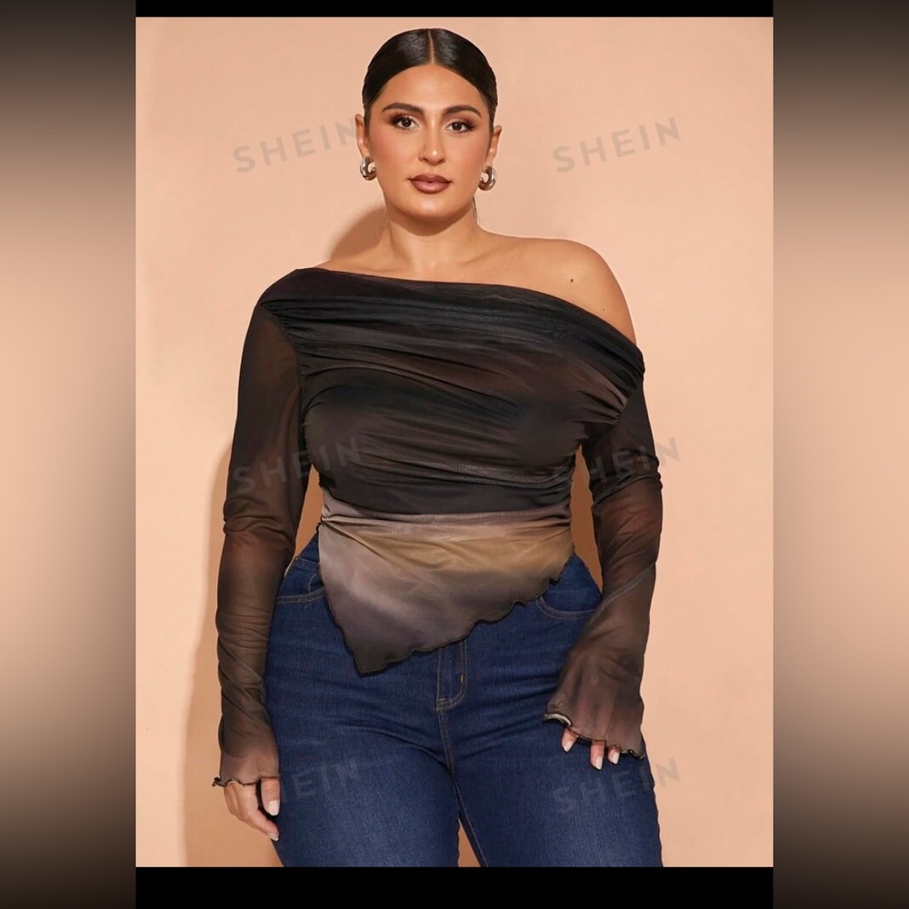 Ombré/Multicolored
Off the shoulder 
Long sleeve
Evening wear top